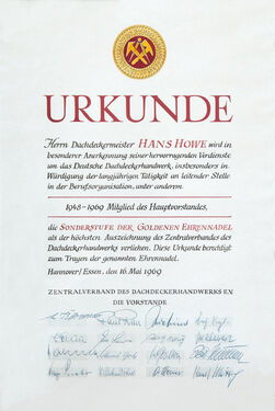 Ehrenurkunde Dachdeckerhandwerk - Goldene Nadel - Hans Howe